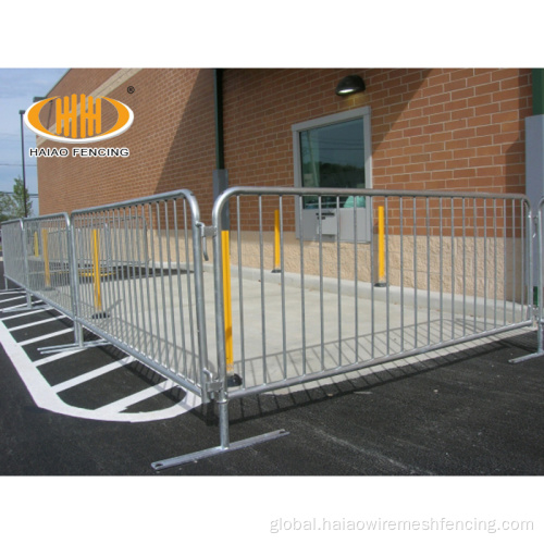 Removable Road Crowd Control Barriers certification galvanized retractable crowd control barrier Supplier